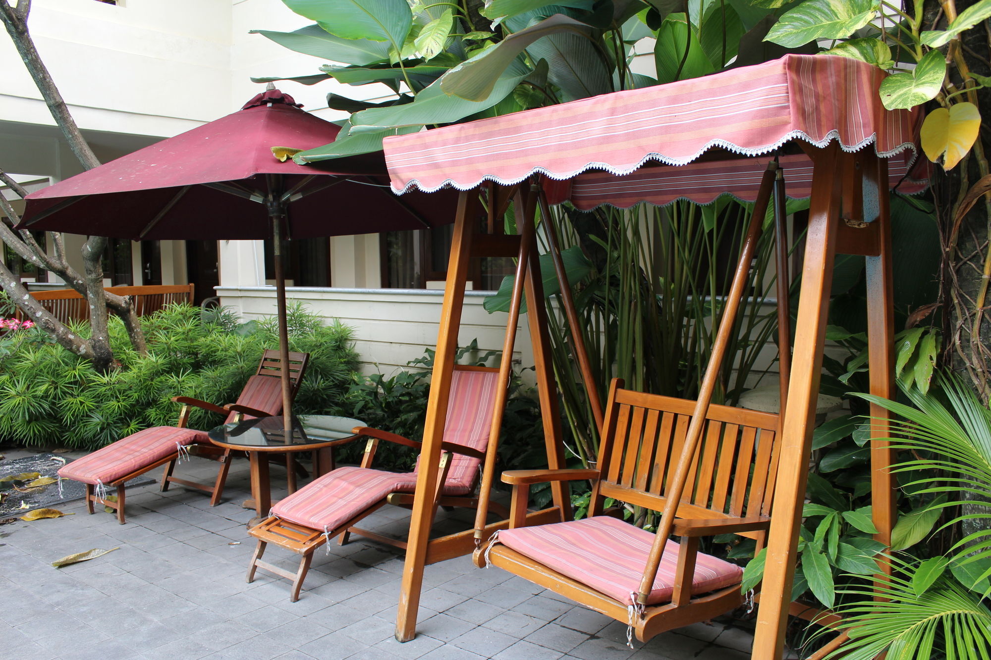 Hotel Indah Palace Джокьякарта Экстерьер фото